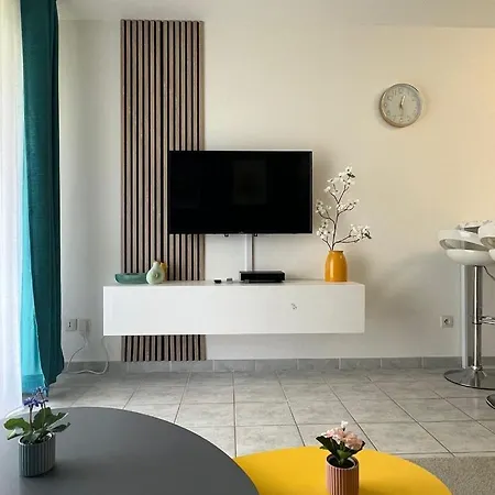 Petit Cocon 2p Avec Piscine Et Parking Prive ! Апартаменты